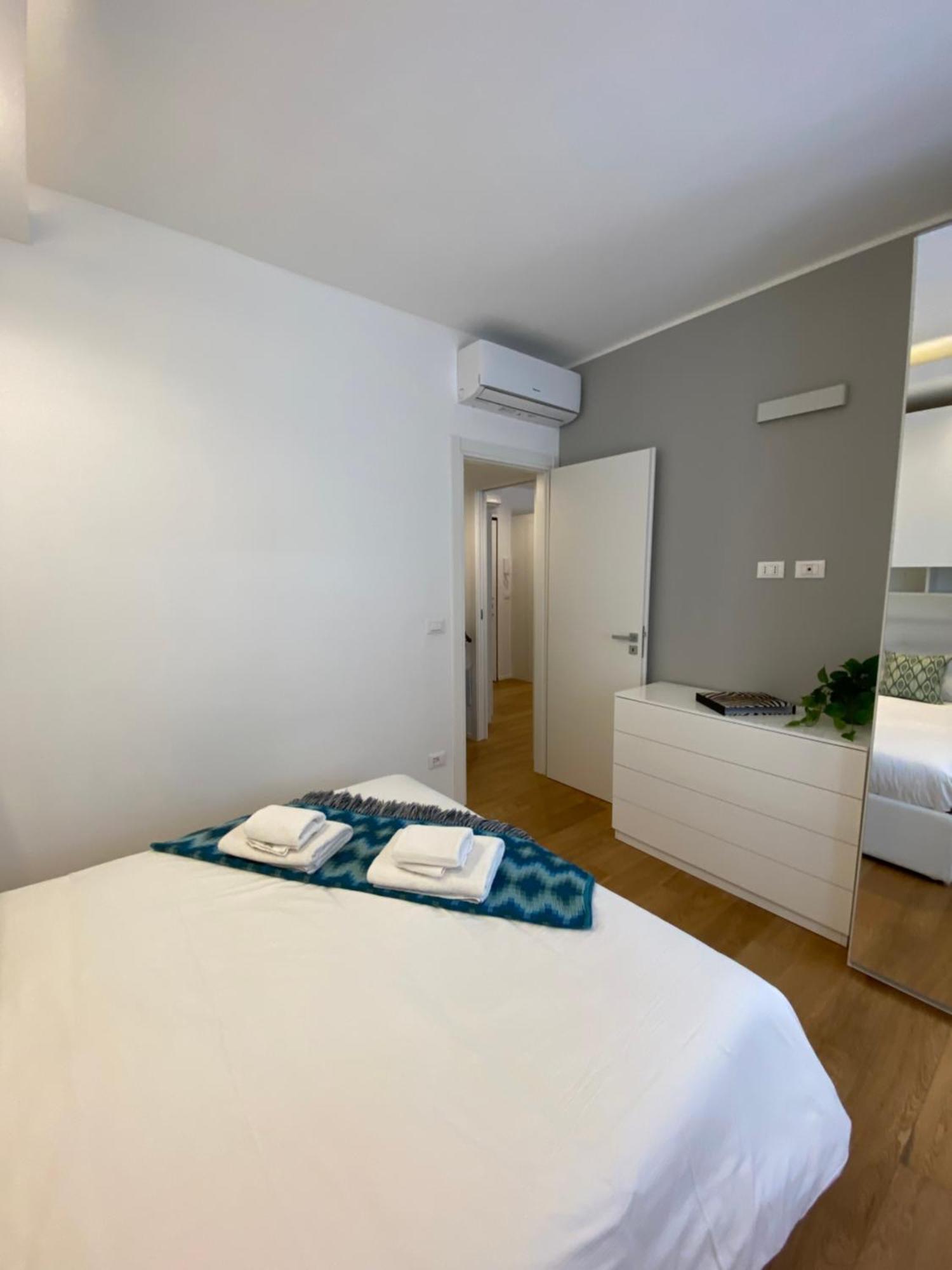 Gramsci 2 - Cozy Apartment Near Sempione Park! 밀라노 외부 사진