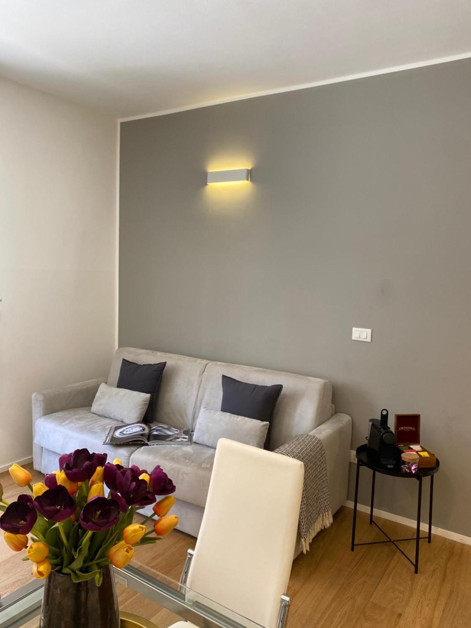 Gramsci 2 - Cozy Apartment Near Sempione Park! 밀라노 외부 사진