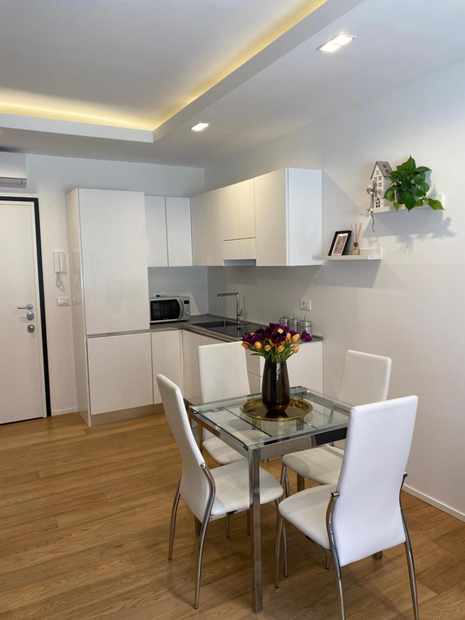 Gramsci 2 - Cozy Apartment Near Sempione Park! 밀라노 외부 사진